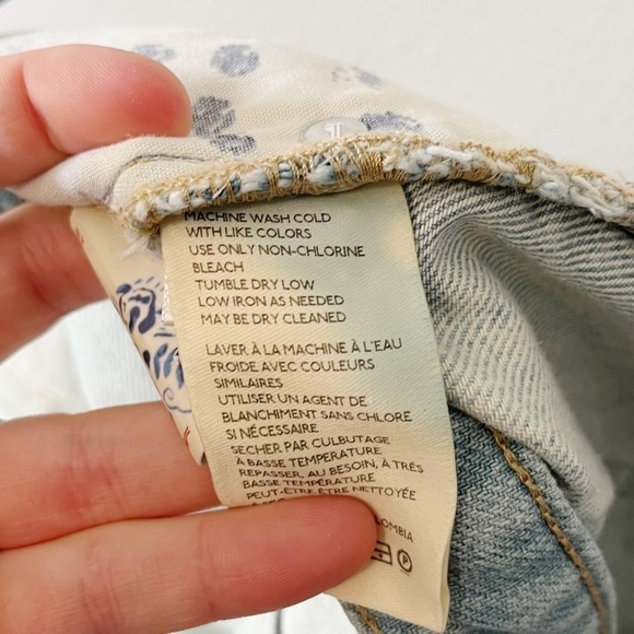 ***Anthropologie NWT Pilcro Denim Micro Jean Shorts Light Denim Blue Size 28*** - Picture 9 of 11